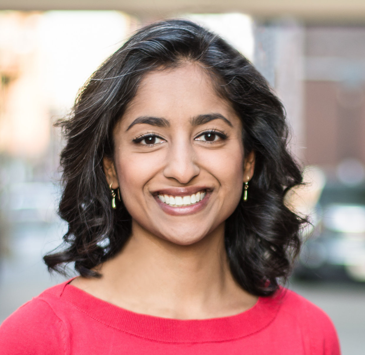 Dr. Pooja Agarwal photo
